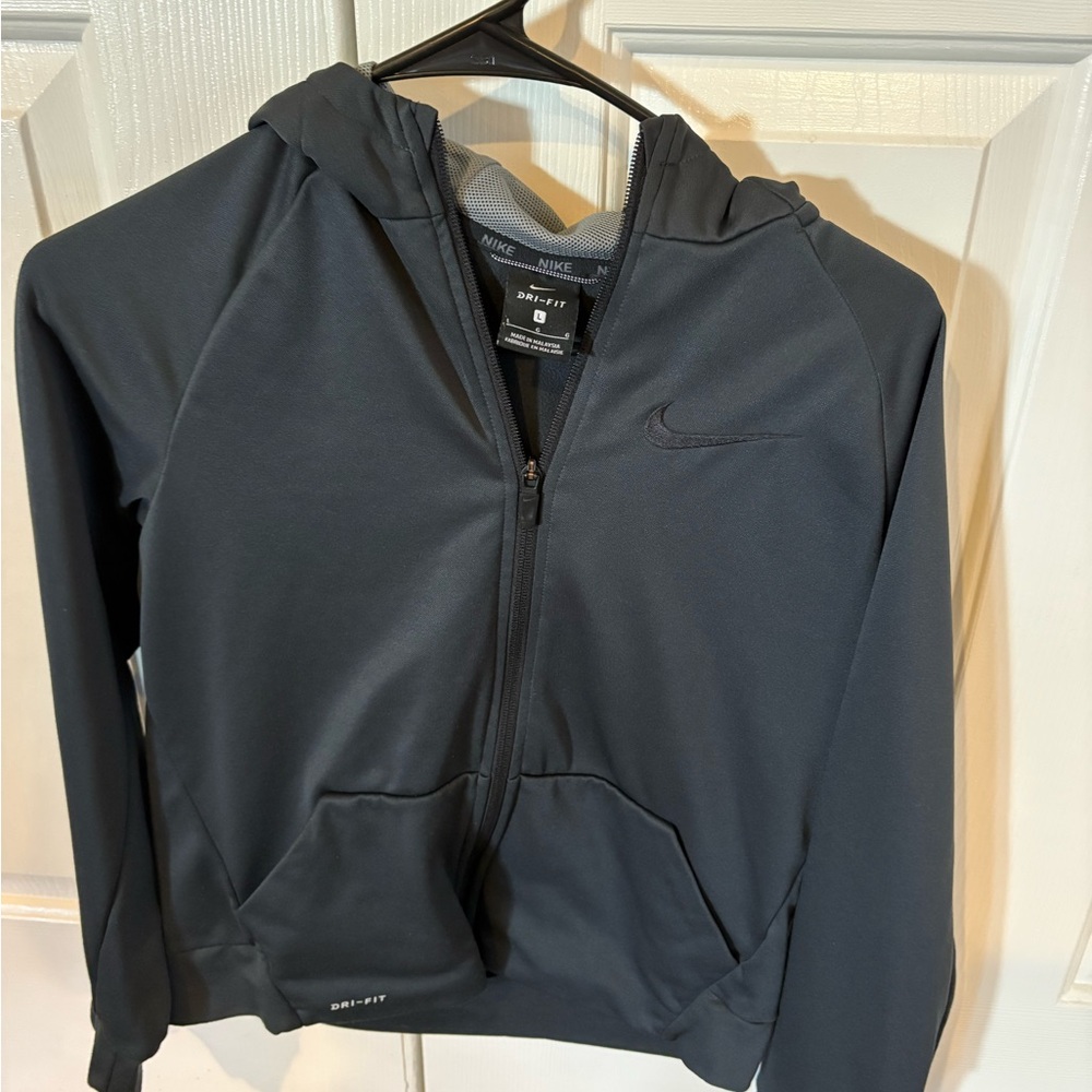 Nike Boy’s Grey/Black  Dri-FIT Full-Zip Jacket L
